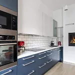 Dinbnb L Stylish - Fireplace&fully Equipped Appartement *