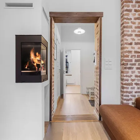 Dinbnb L Stylish - Fireplace & Fully Equipped Διαμέρισμα