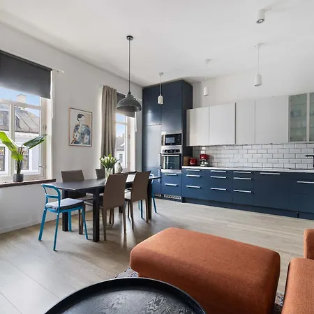 Dinbnb L Stylish - Fireplace & Balcony In * Oslo