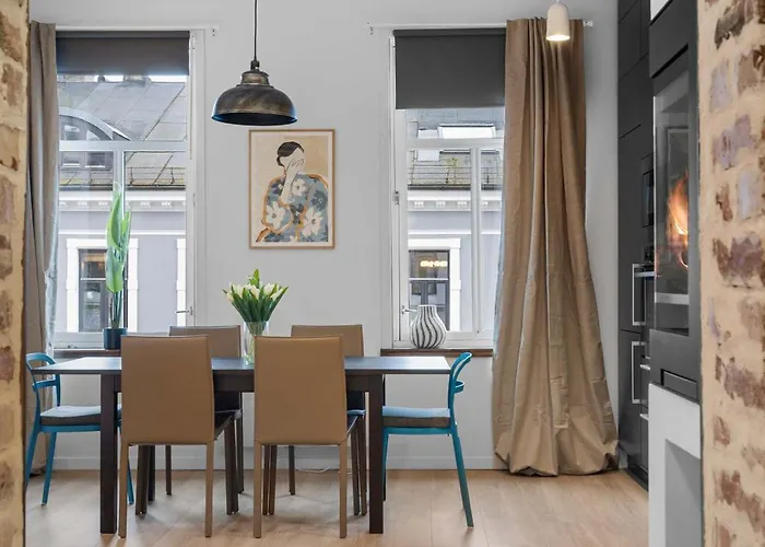 Dinbnb L Stylish - Fireplace&fully Equipped